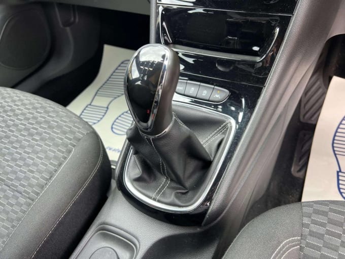 2025 Vauxhall Astra