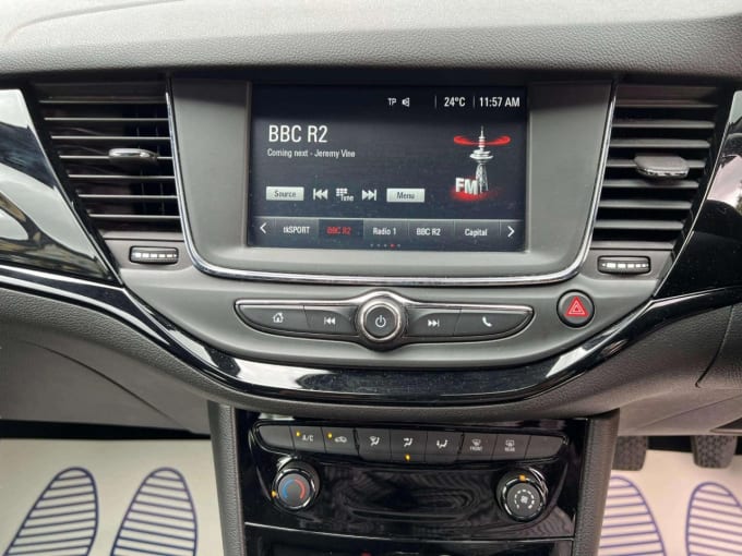 2025 Vauxhall Astra