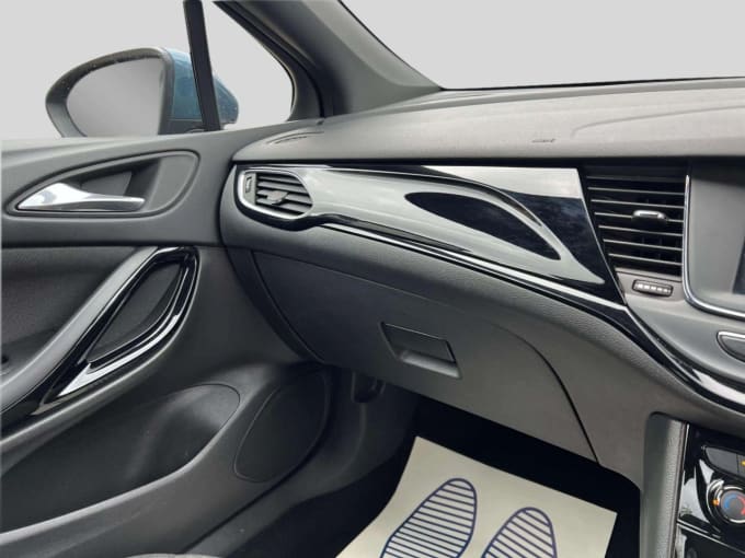 2025 Vauxhall Astra