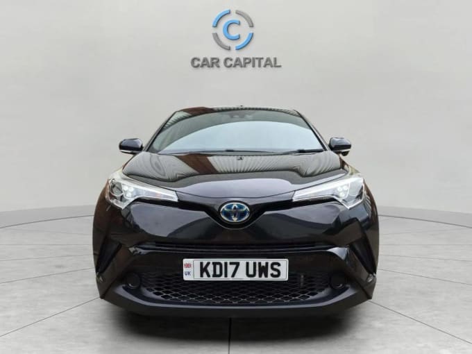 2025 Toyota C-hr