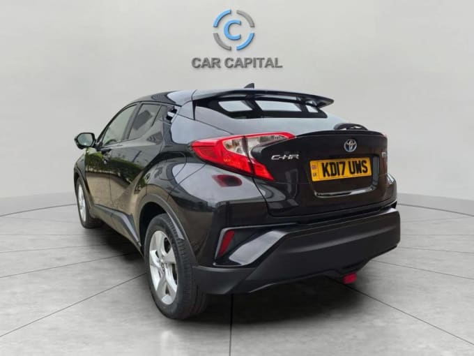2025 Toyota C-hr