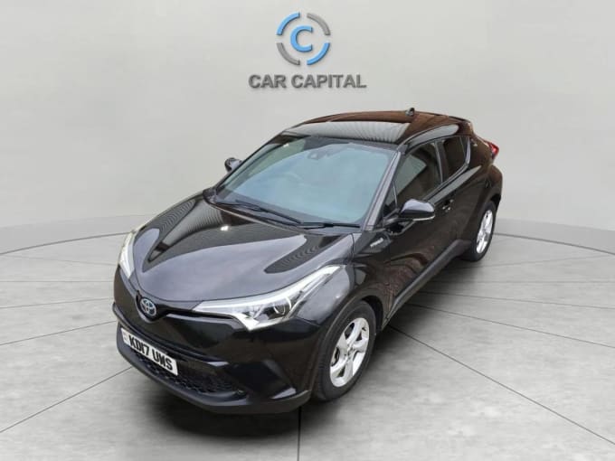 2025 Toyota C-hr