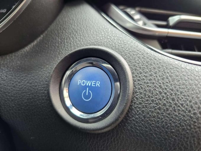 2025 Toyota C-hr