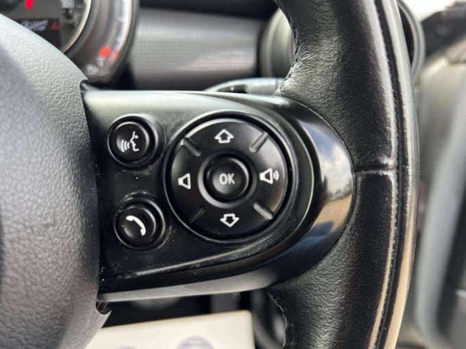 2025 Mini Hatch