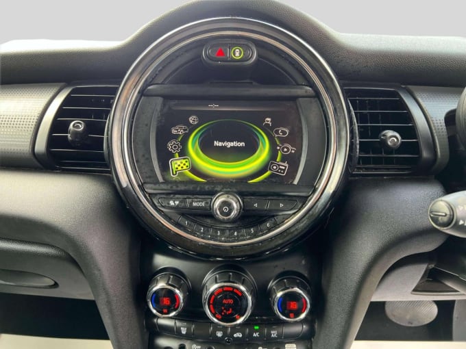 2025 Mini Hatch