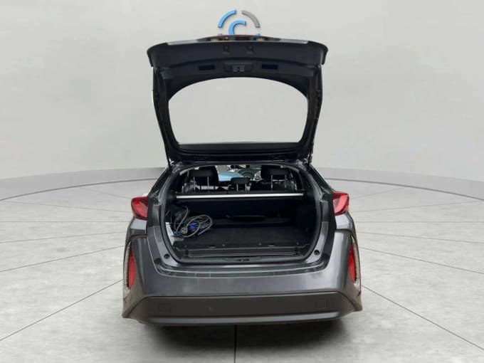 2025 Toyota Prius