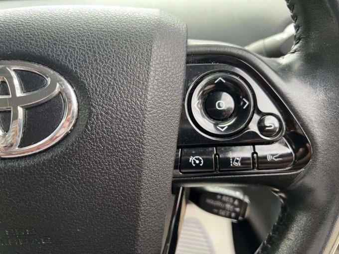 2025 Toyota Prius