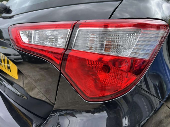 2025 Toyota Yaris