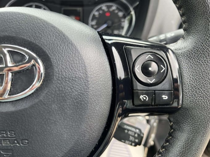 2025 Toyota Yaris