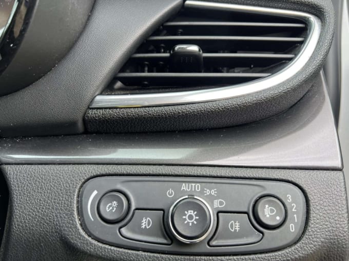 2025 Vauxhall Mokka X