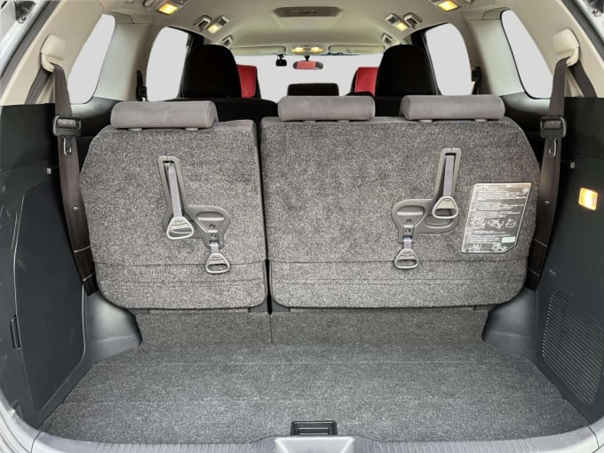 2025 Toyota Estima
