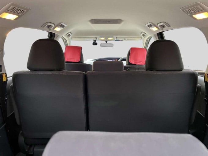 2025 Toyota Estima