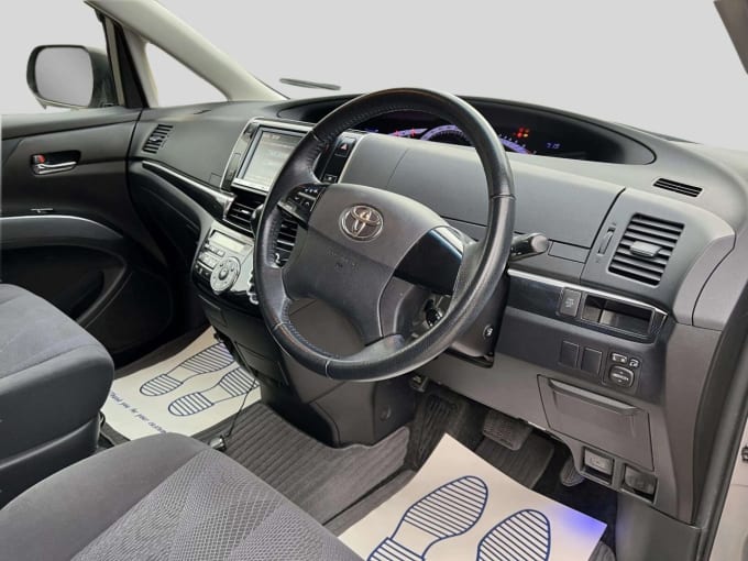 2025 Toyota Estima