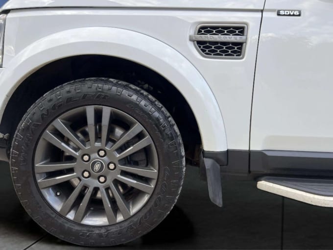 2025 Land Rover Discovery 4