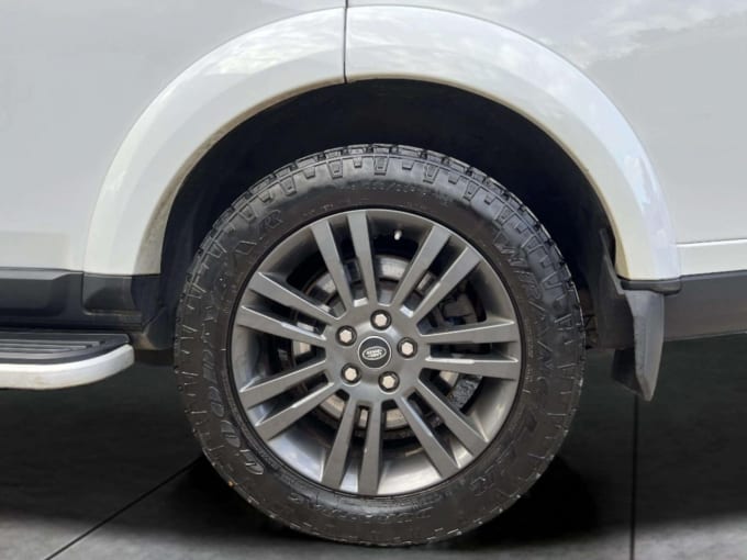 2025 Land Rover Discovery 4