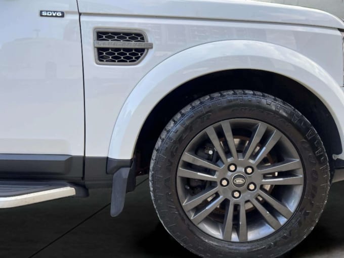 2025 Land Rover Discovery 4