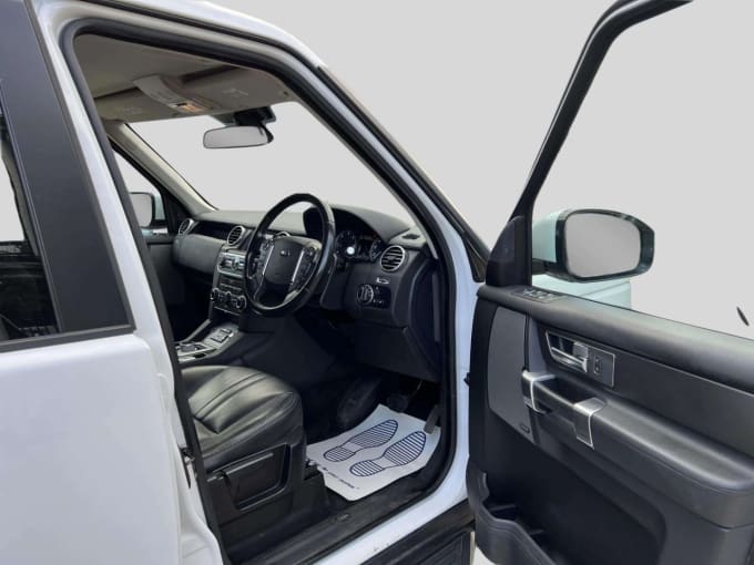 2025 Land Rover Discovery 4