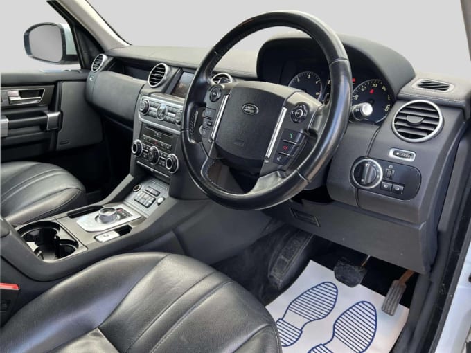 2025 Land Rover Discovery 4