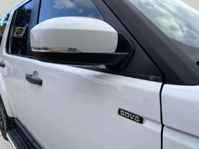 2025 Land Rover Discovery 4