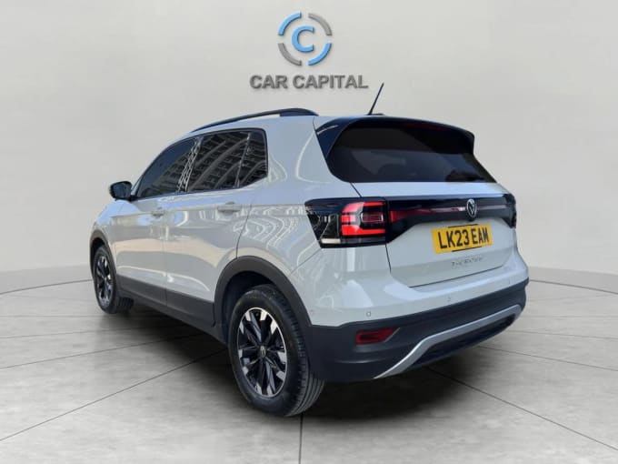 2023 Volkswagen T-cross