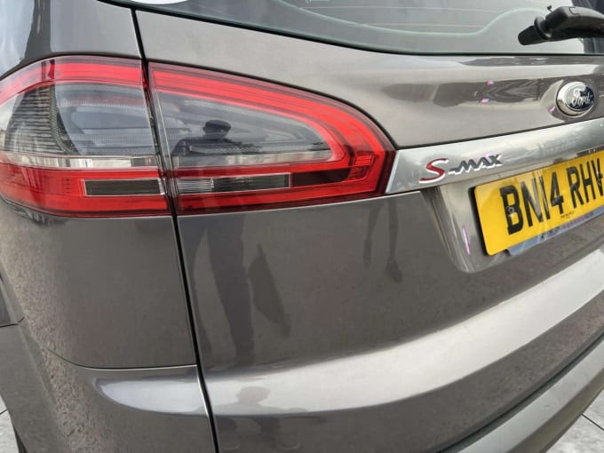 2025 Ford S-max