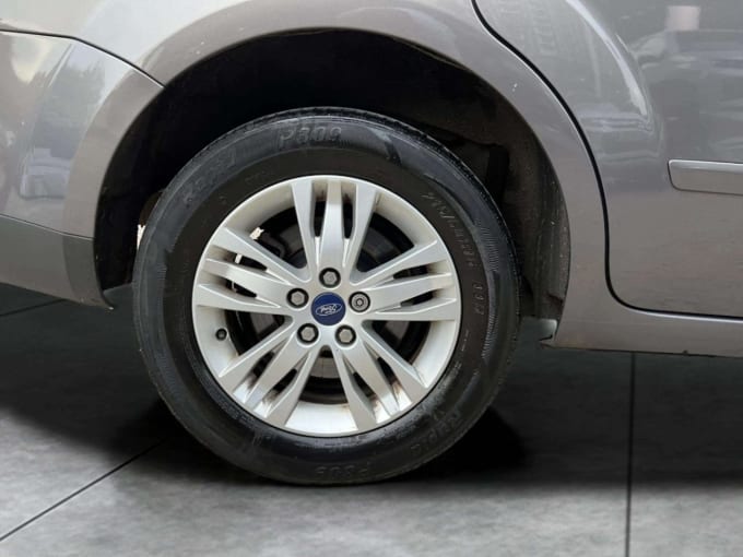 2025 Ford S-max