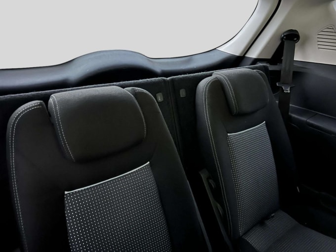 2025 Ford S-max