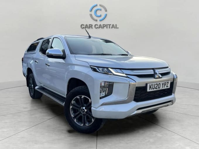 2025 Mitsubishi L200
