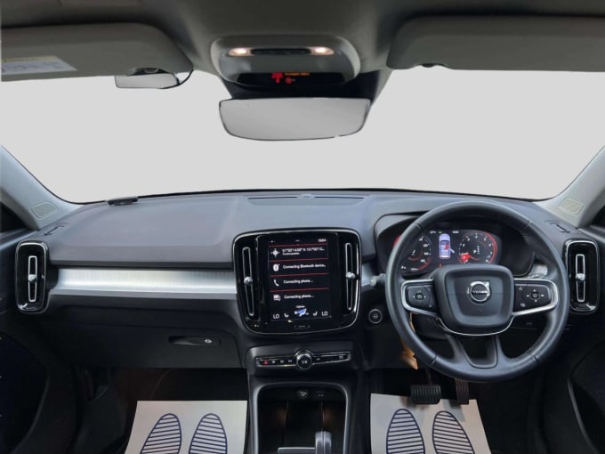 2025 Volvo Xc40