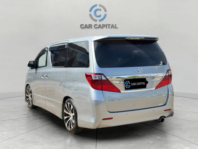 2025 Toyota Alphard