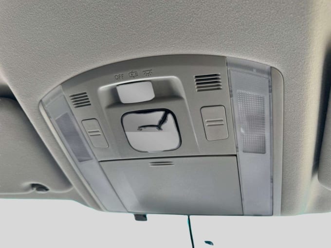 2025 Toyota Alphard
