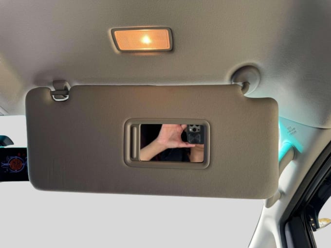 2025 Toyota Alphard