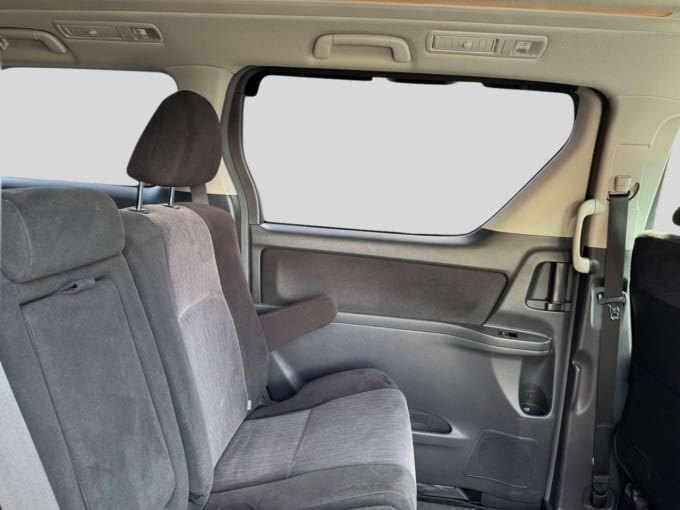 2025 Toyota Alphard