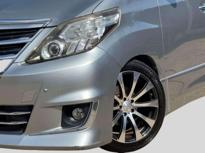 2025 Toyota Alphard