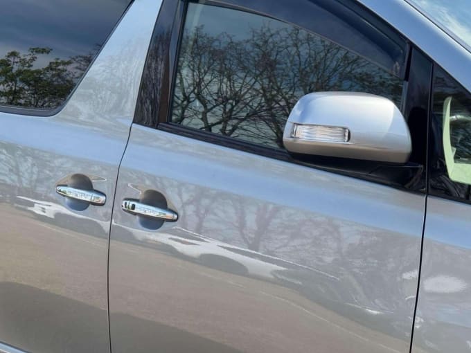 2025 Toyota Alphard
