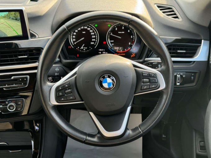 2025 BMW X1