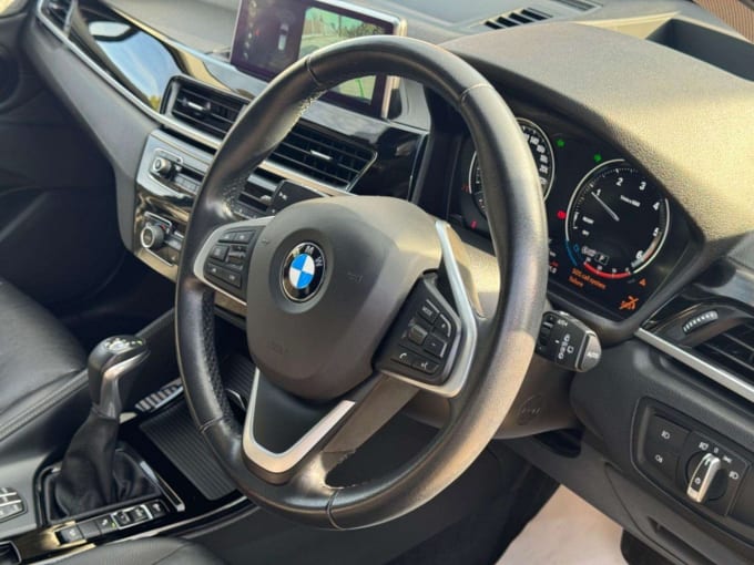 2025 BMW X1