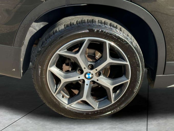 2025 BMW X1