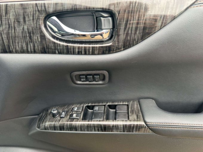 2025 Nissan Elgrand