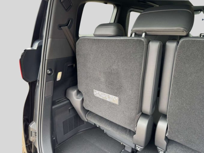 2025 Toyota Alphard