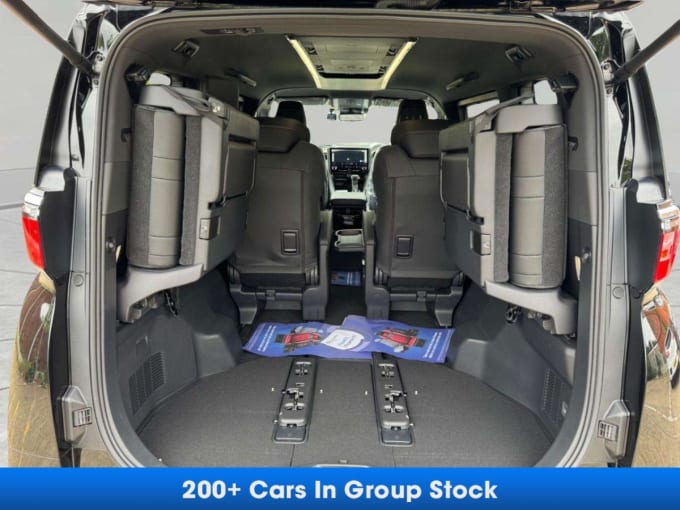 2025 Toyota Alphard