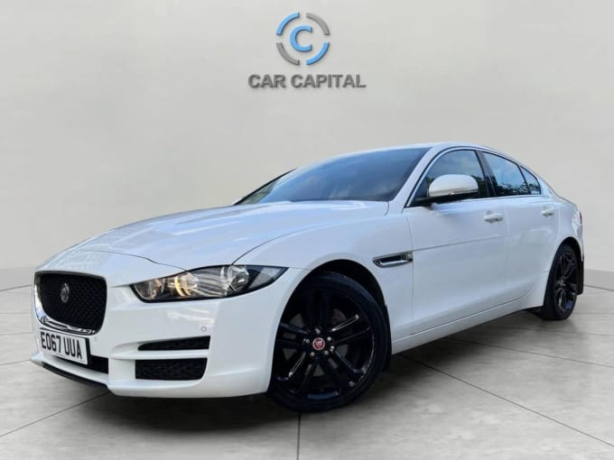 2025 Jaguar Xe