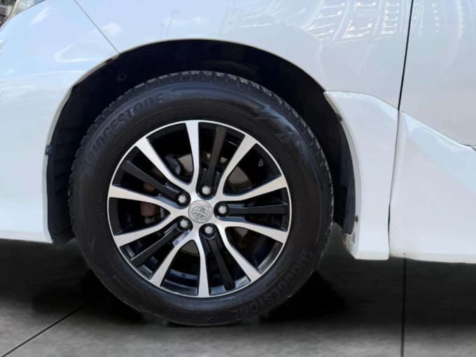 2025 Toyota Estima