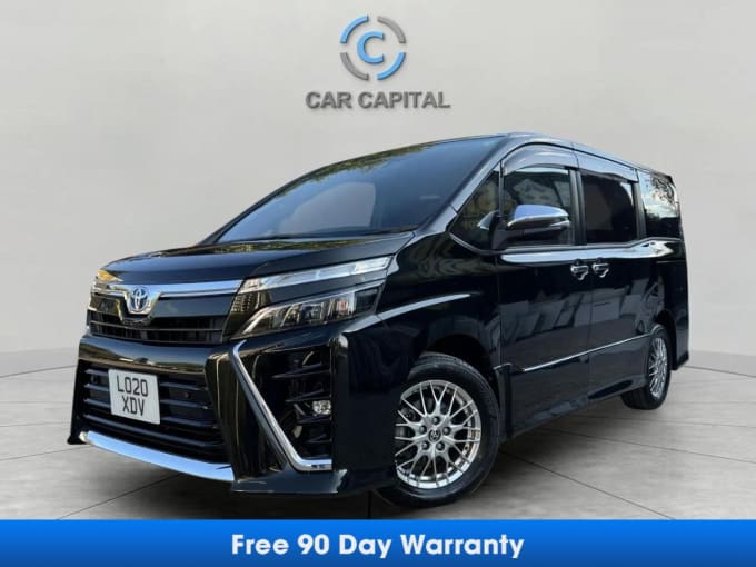 2025 Toyota Voxy/noah