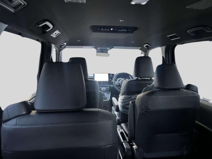 2025 Toyota Voxy/noah