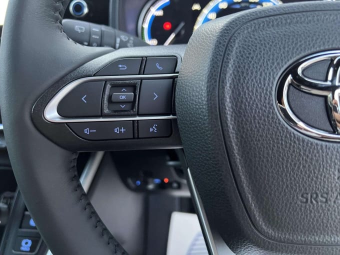 2025 Toyota Voxy/noah