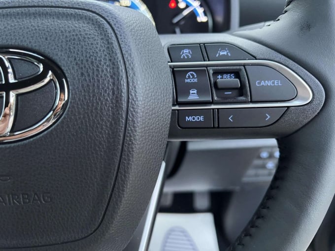 2025 Toyota Voxy/noah