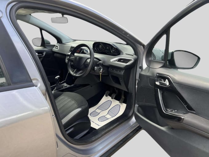 2025 Peugeot 2008