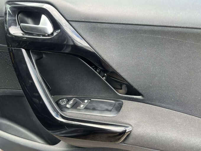 2025 Peugeot 2008