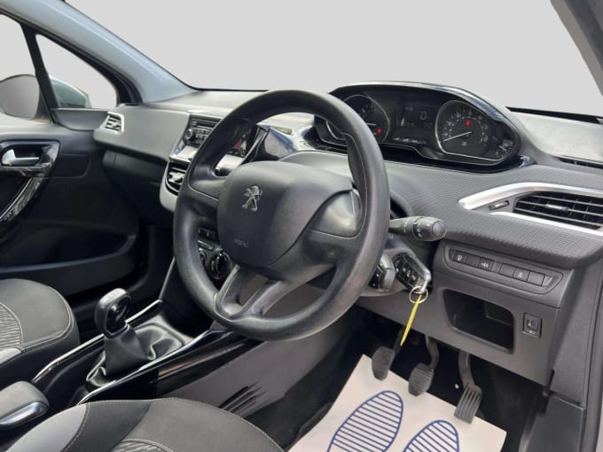 2025 Peugeot 2008